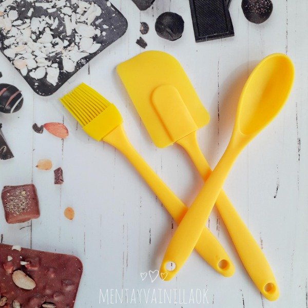 SET UTENSILIOS DE SILICONA X3 - Menta y Vainilla