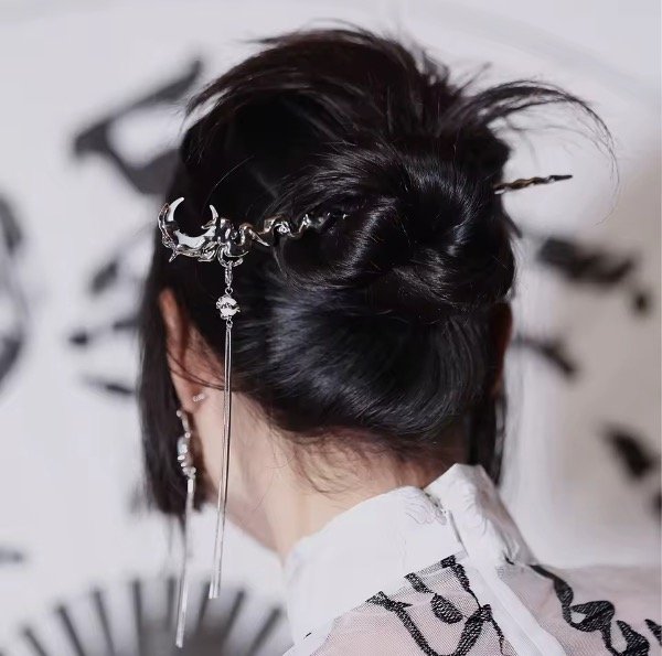 Producto - Horquilla dark Moon