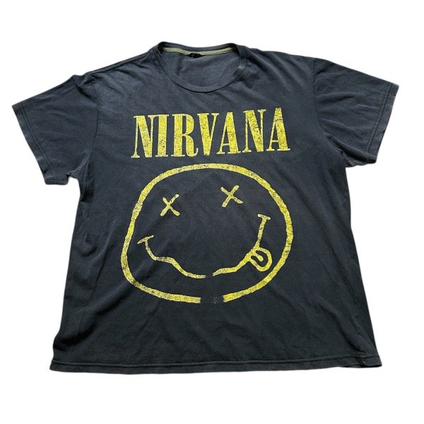 Producto - Remera Nirvana Smiley Desgastada