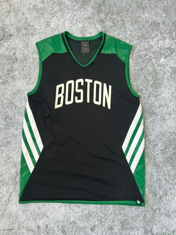 Producto - Boston Celtics  Adidas Climalite Reversible Jersey