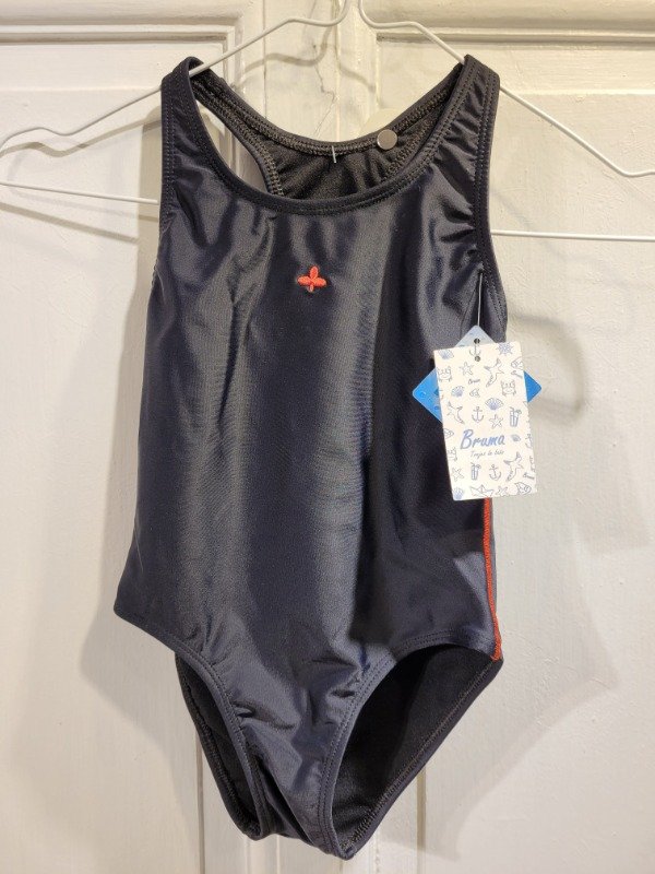 Producto - Traje de baño BRUMA negro Nuevo Con etiqueta Talle 4 años - PRECIO: 18X