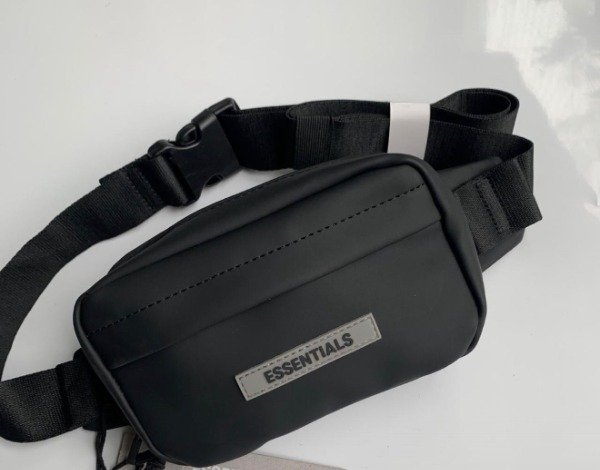 Producto - Riñonera Essentials