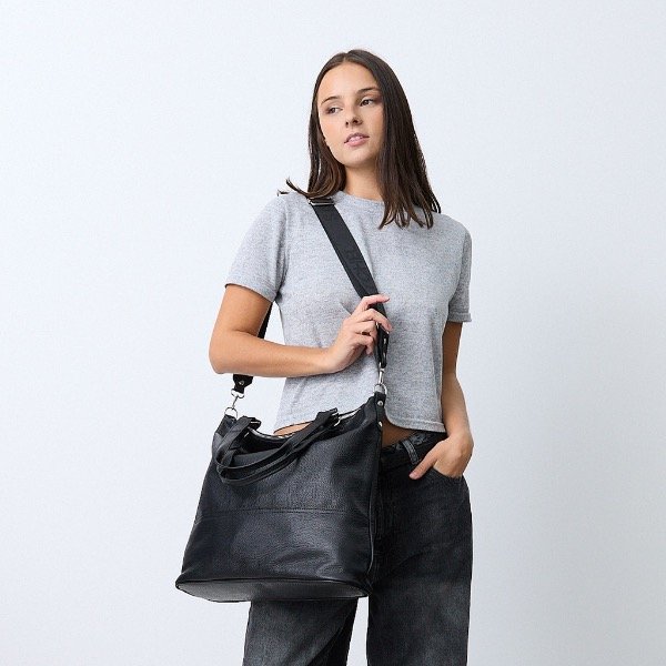 Producto - Tote Isa cuero negro