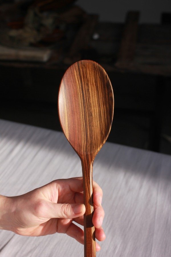 Producto - Cucharón alargado 7x40cm Guayubira