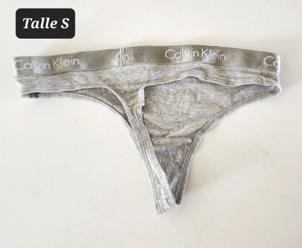 Producto - Panty calvin Klein cola less talle S gris