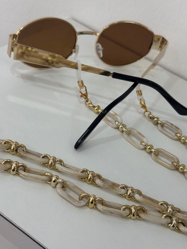 Producto - Cadena beige