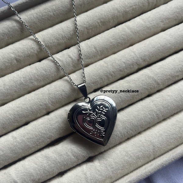 Producto - Relicario con corazones