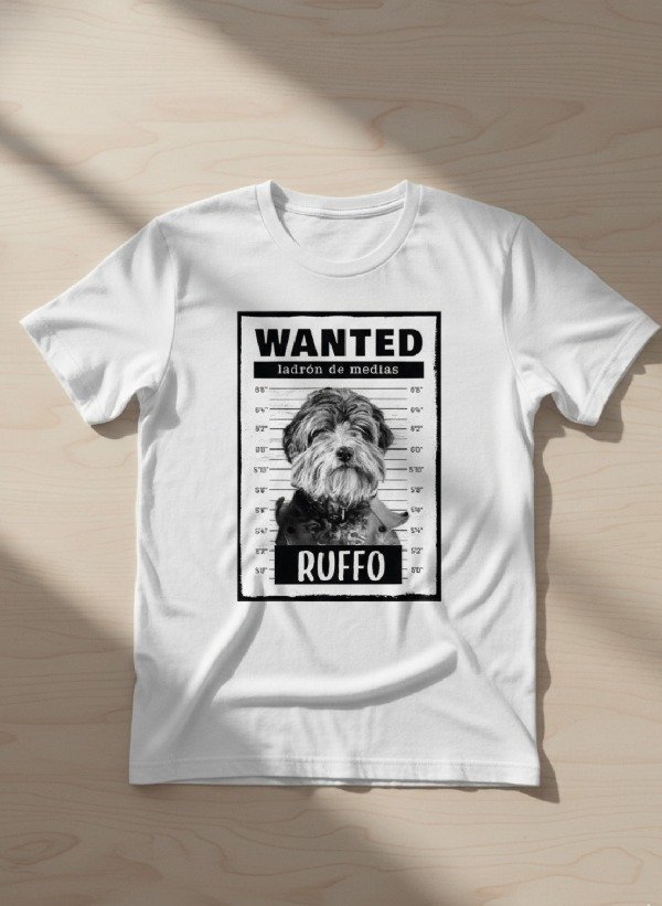 Producto - Remera Wanted