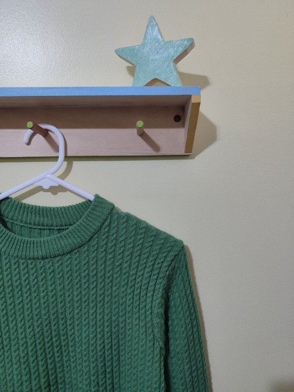 Producto - Suéter Tejido Verde con Línea Blanca - 0