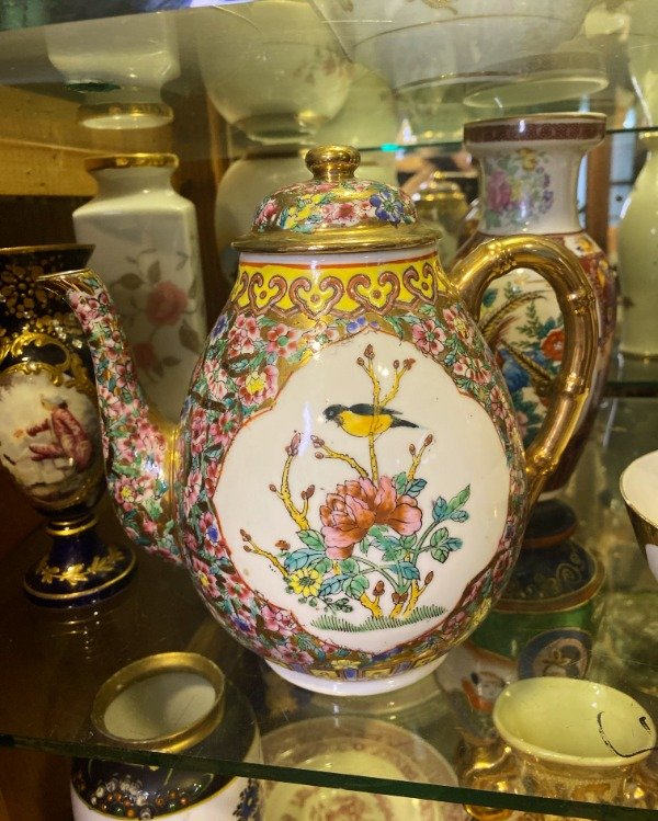 Producto - Tetera De Porcelana China Con Oro