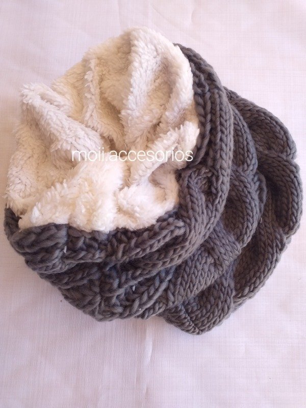 Producto - Cuello De Lana con piel Gris Plomo