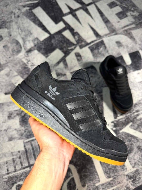 Producto - Forum "total black" - 1