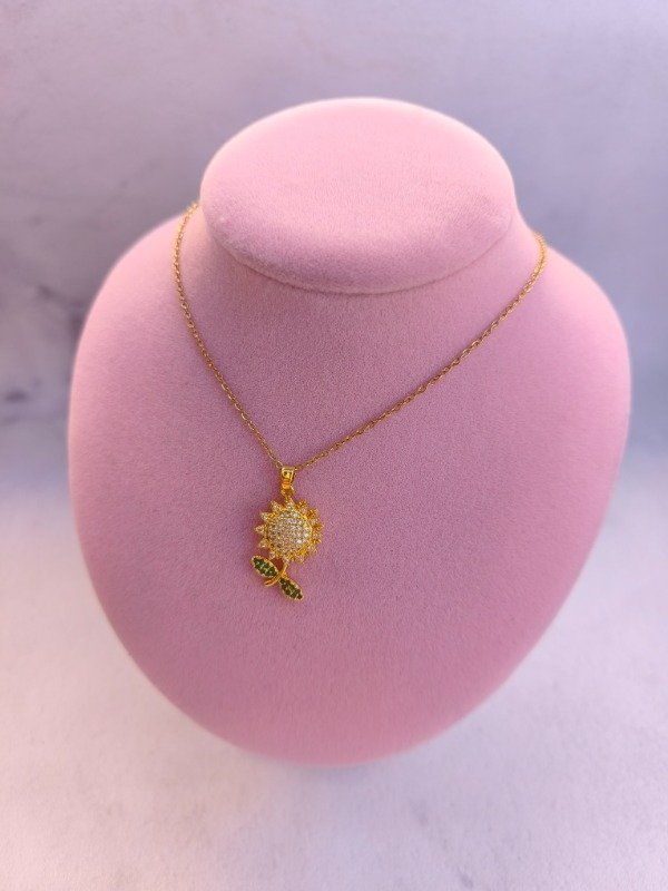 Producto - Collar Shrek Flor con tallo - 1