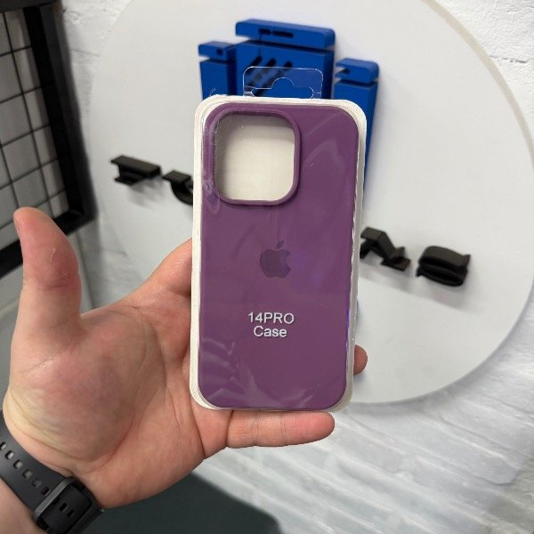 Producto - Silicone Case Violeta Uva - iPhone 14 Pro