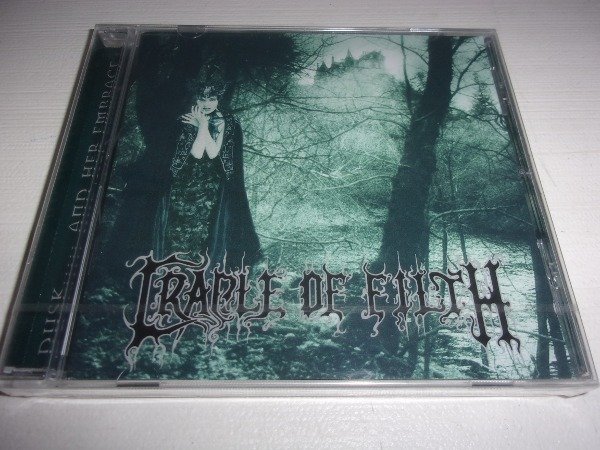 Producto - CD CRADLE OF FILTH DUSK AND HER EMBRACE NUEVO EUROPA BLACK F10