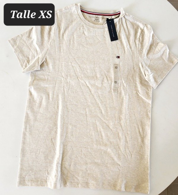 Producto - Remera manga corta Tommy Hilfiger talle xs beighe