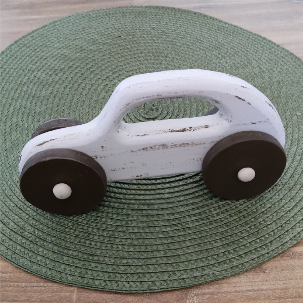 Producto - Auto de Madera VW Beetle