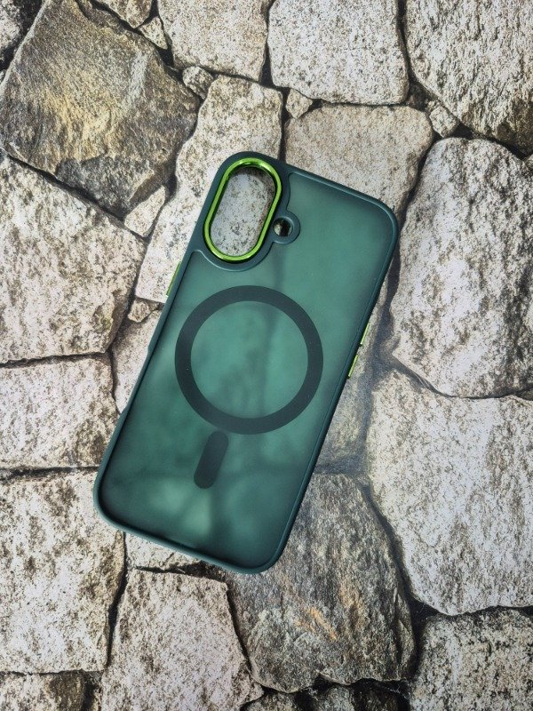 Producto - Funda MagSafe color Iphone 16 verde oscuro
