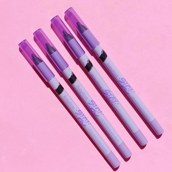 Producto - Lápiz delineador de ojos negro STAY FIX- RUBY ROSE