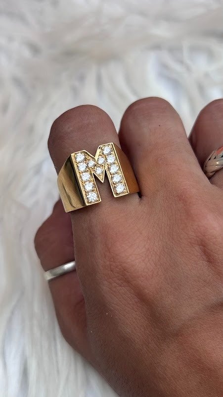 Producto - Anillo XL bañado en Oro con Piedras