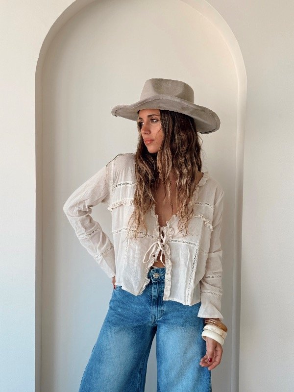 Producto - BLUSA SEVILLA CYBER SALE!