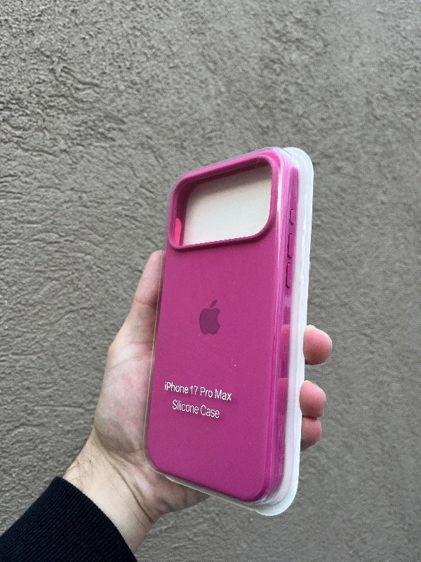Producto - Silicone 17 pro max fucsia
