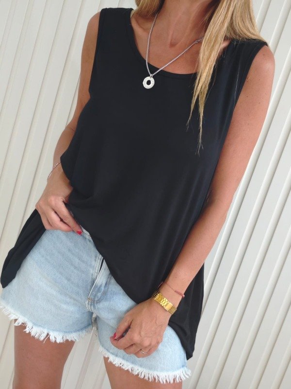 Producto - Musculosa Erica Super Amplia