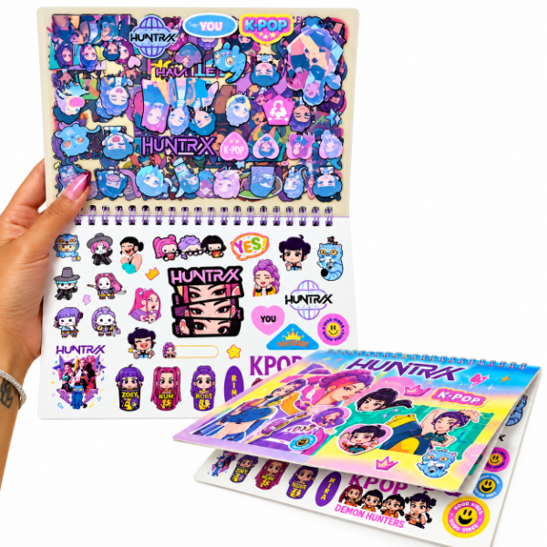 Producto - Libro de Stickers GUERRERAS K-POP x1u.
