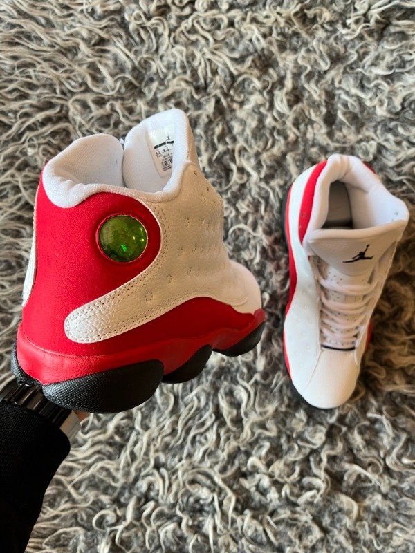 Producto - JORDAN RETRO 13 CHICAGO - 1