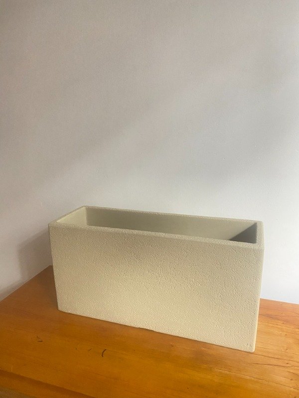 Producto - Rotomoldeada Jardinera rustica 60x30x20