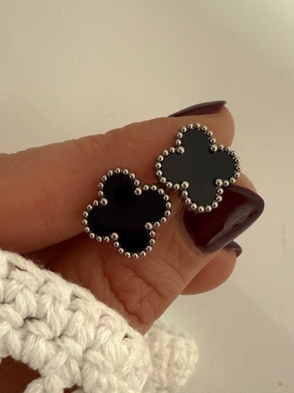 Producto - A1152 Aros Van cleef acero quirúrgico color negro