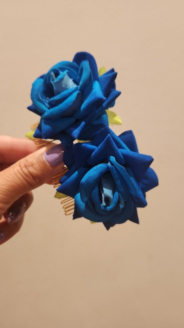 Producto - PEINETA DOBLE FLOR DE TELA AZUL FRANCIA