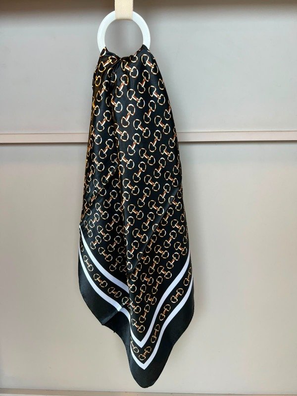 Producto - Maxi Pañuelo  Estrib negro  -XL