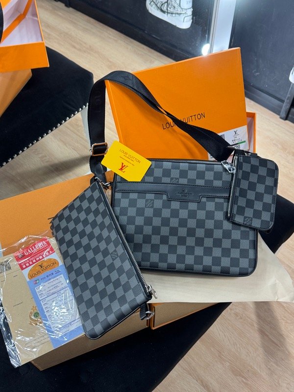 Producto - Morral LV (3 piezas)