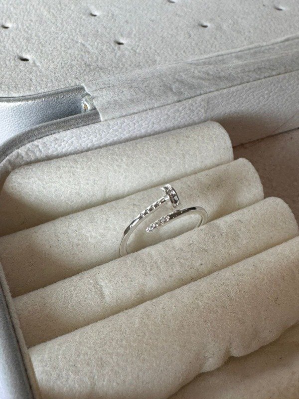 Producto - ANILLO CLAVO FINO