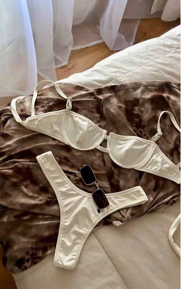 Producto - BIKINI  ARO LISA  - 0390 - 1 AL 4