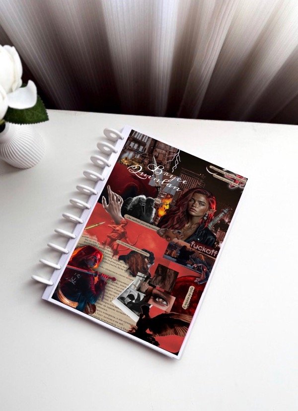 Producto - Cuaderno Universitario Crescent City