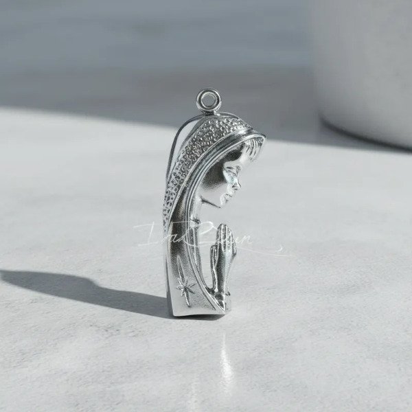 Producto - Dijes de Metal / Virgen Niña Chica