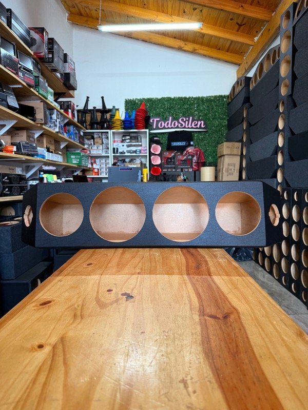 Producto - RAKERA PREMIUN PARA 2 MEDIOS 8", 2 MEDIOS 6" Y 2 TWEETER CHICOS