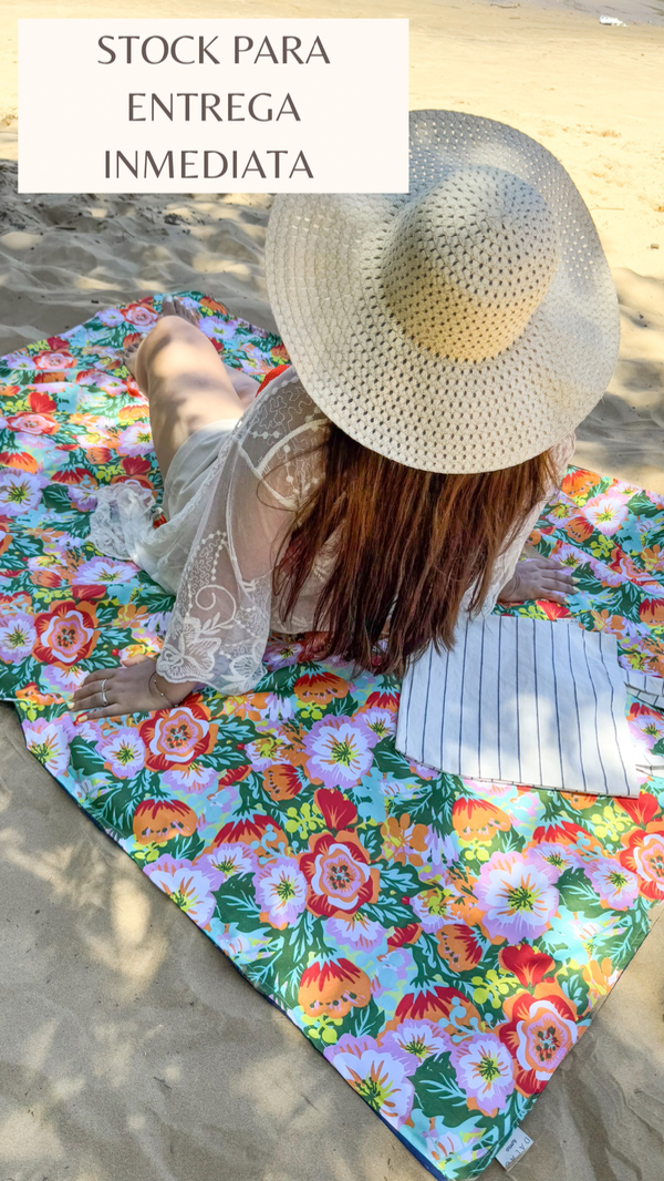 Producto - Naranjita - Impermeable Grande (BOLSO DE REGALO)