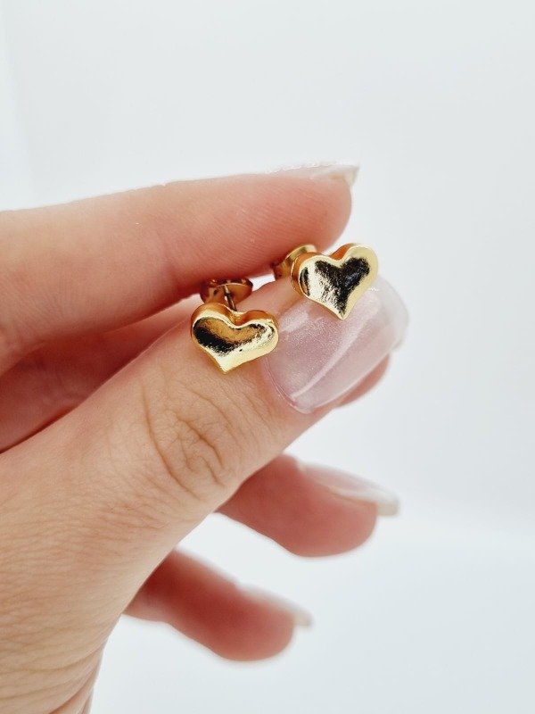Producto - Aros acero dorado pasante corazon inflado liso