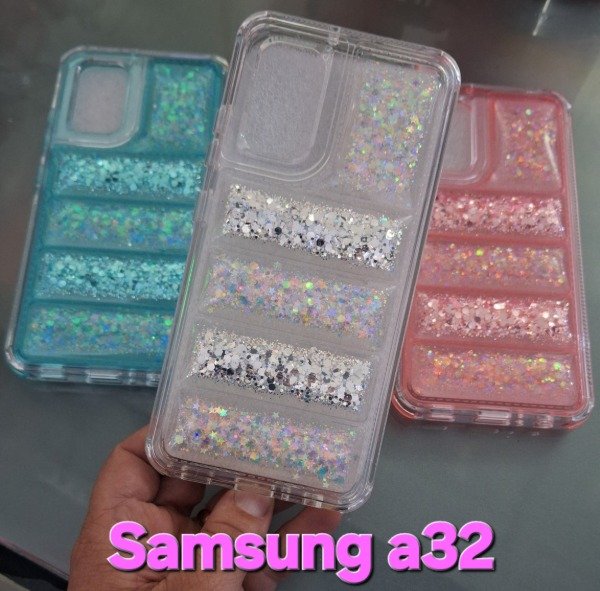 Producto - Fundas puffer brillo premium. Samsung a32