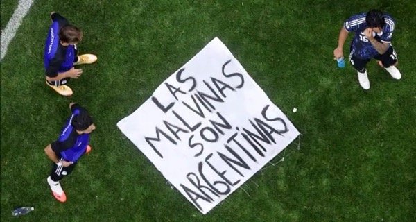 Producto - REMERA LAS MALVINAS DISPONIBLES TALLE 5 BLANCA - 1