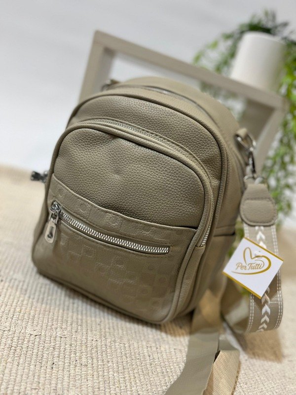 Producto - MOCHILA DONA PISTACHO