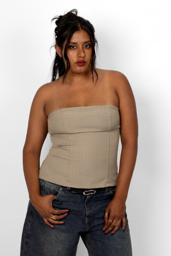 Producto - Strapless BOSS Avellana