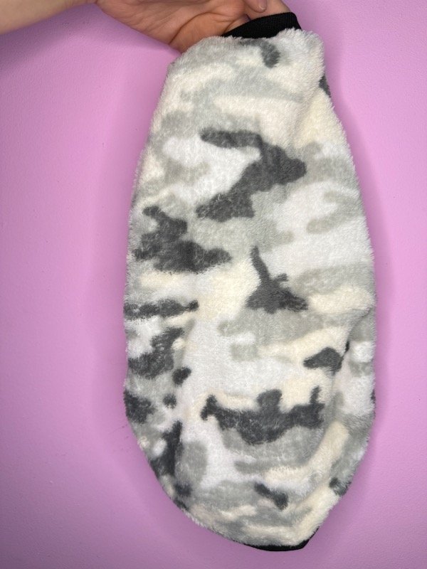 Producto - Poncho camuflado gris
