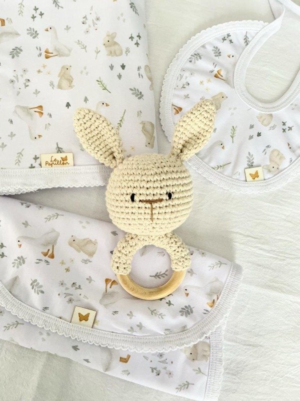 Producto - Box 2 Patitos blancos y conejos