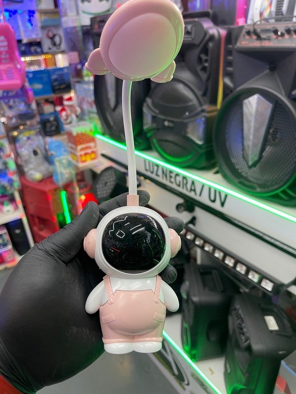Producto - Lámpara astronauta led recargable