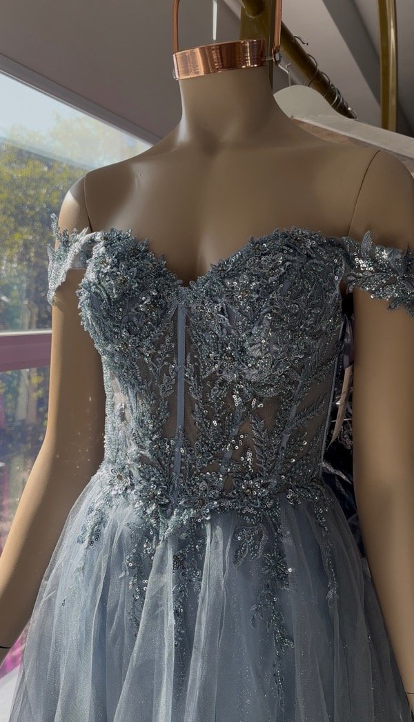 Producto - Vestido Preta celeste. PRECIO EN LA DESCRIPCIÓN, NO SE VENDE ONLINE
