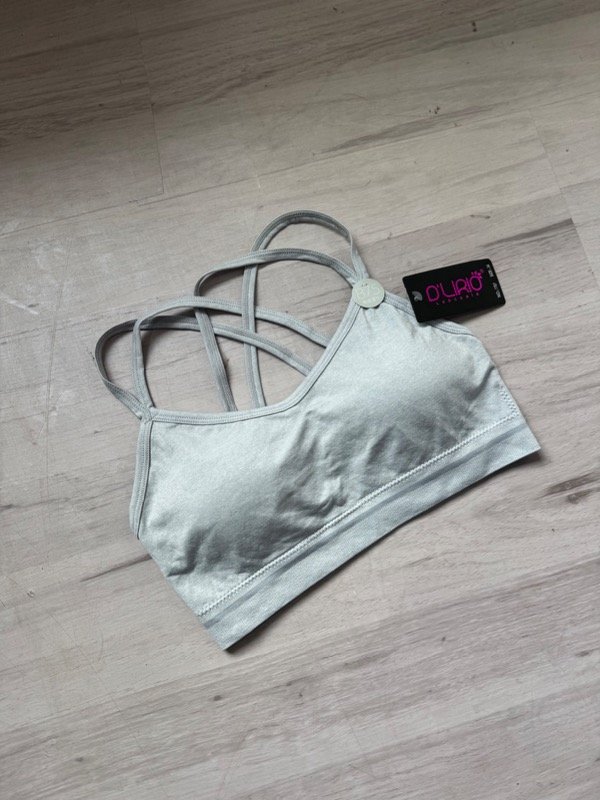 Producto - TOP DANIK GRIS CLARO